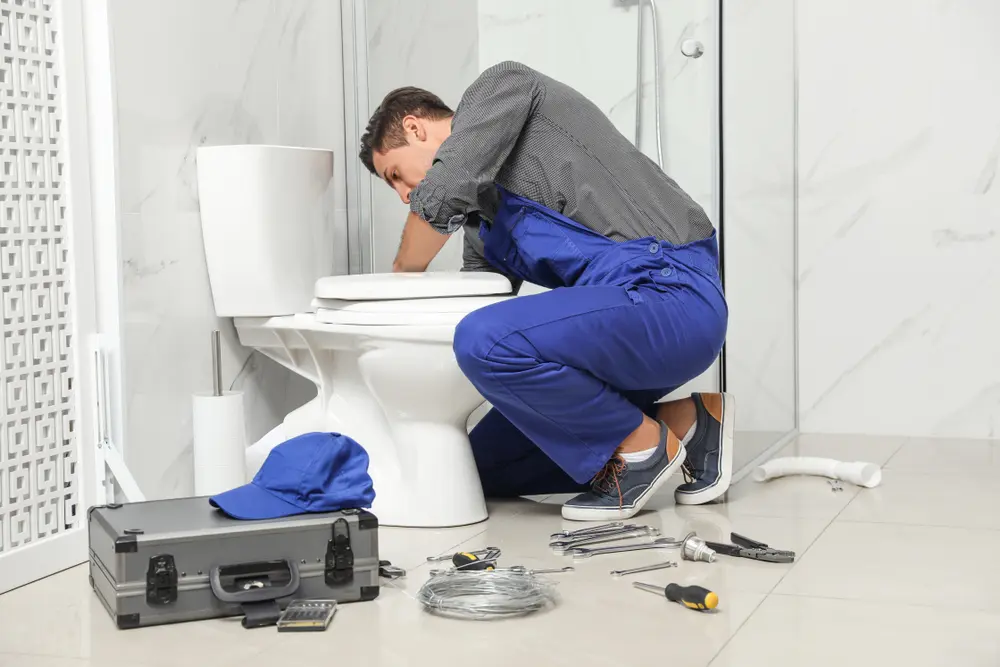 Toilet Repair in Key Biscayne